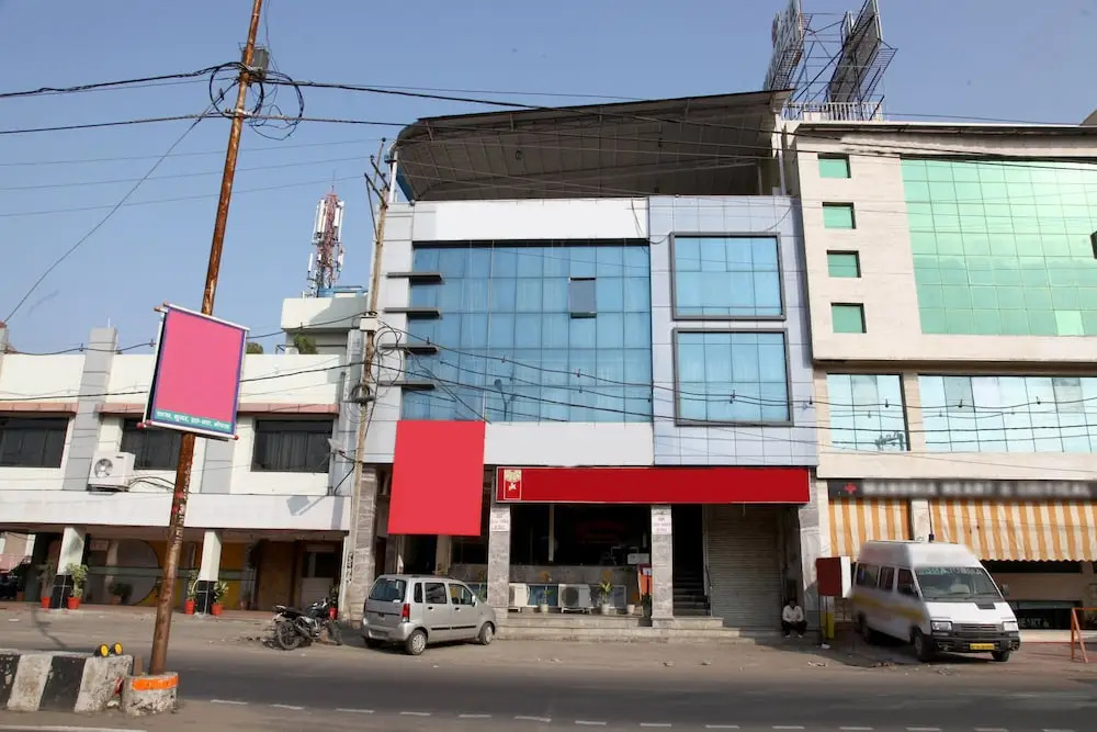 OYO 3075 Hotel RK Residency