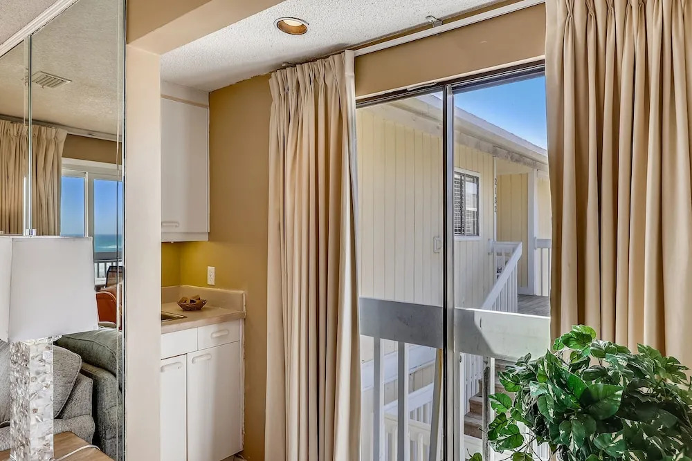Sandpiper Cove 2133 1 Bedroom Condo by RedAwning