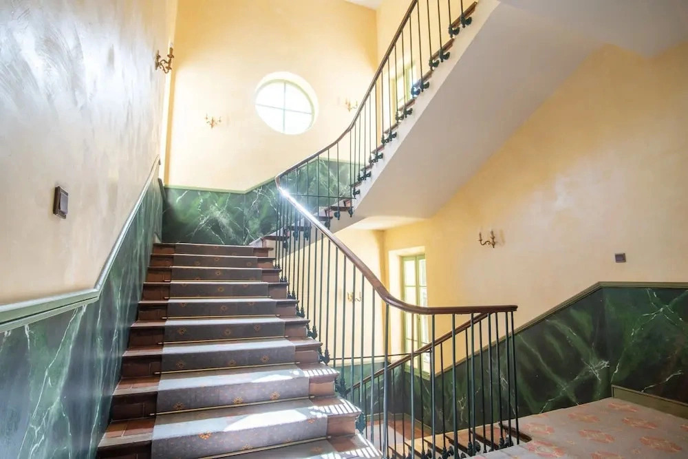 Villa in Grimaud Near Tennis Court & Pool