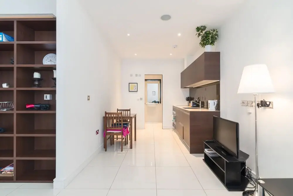 Modern 1BR Home in Kings Cross! 3 Guests