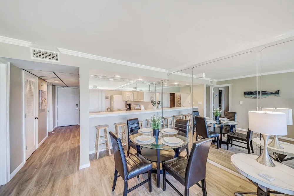 Edgewater Golf Villa 303 - The Salt Life Escape