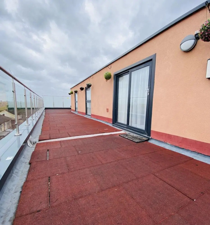PremierLux Serviced Apartments