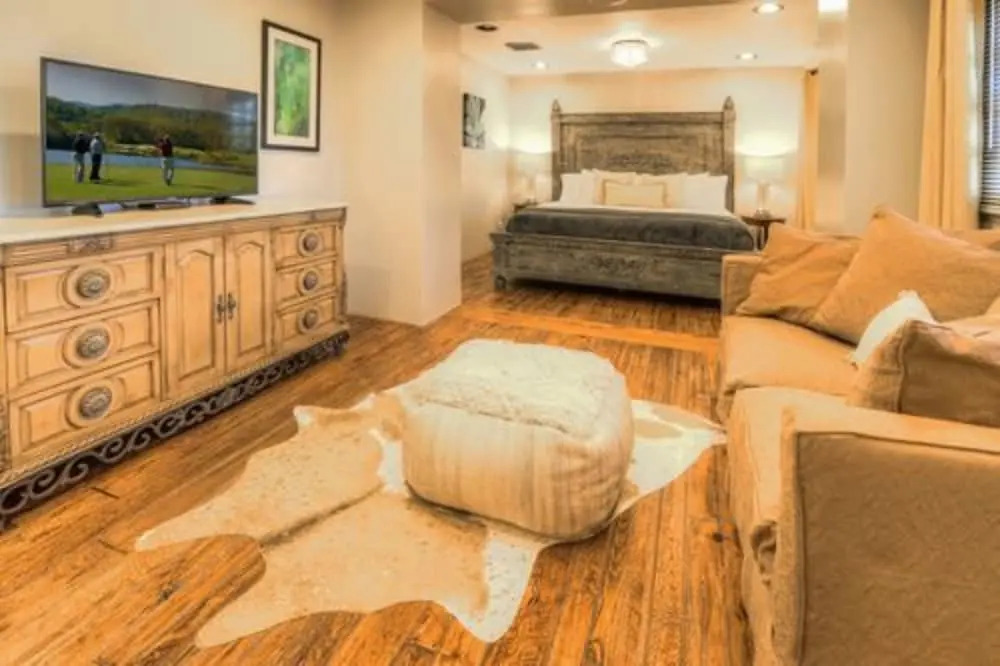 Winery Suites of Scottsdale