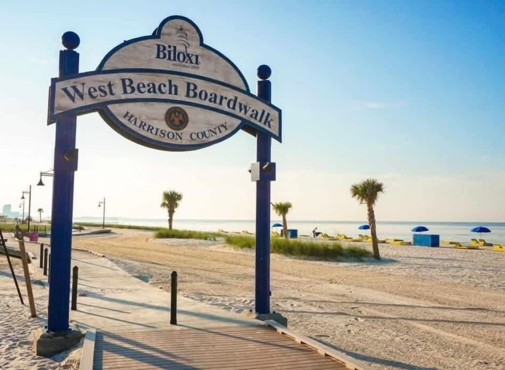 Spacious Beach View, End Unit in Legacy Tower 2-1301 - 3 Bedroom 3 Bath Condo