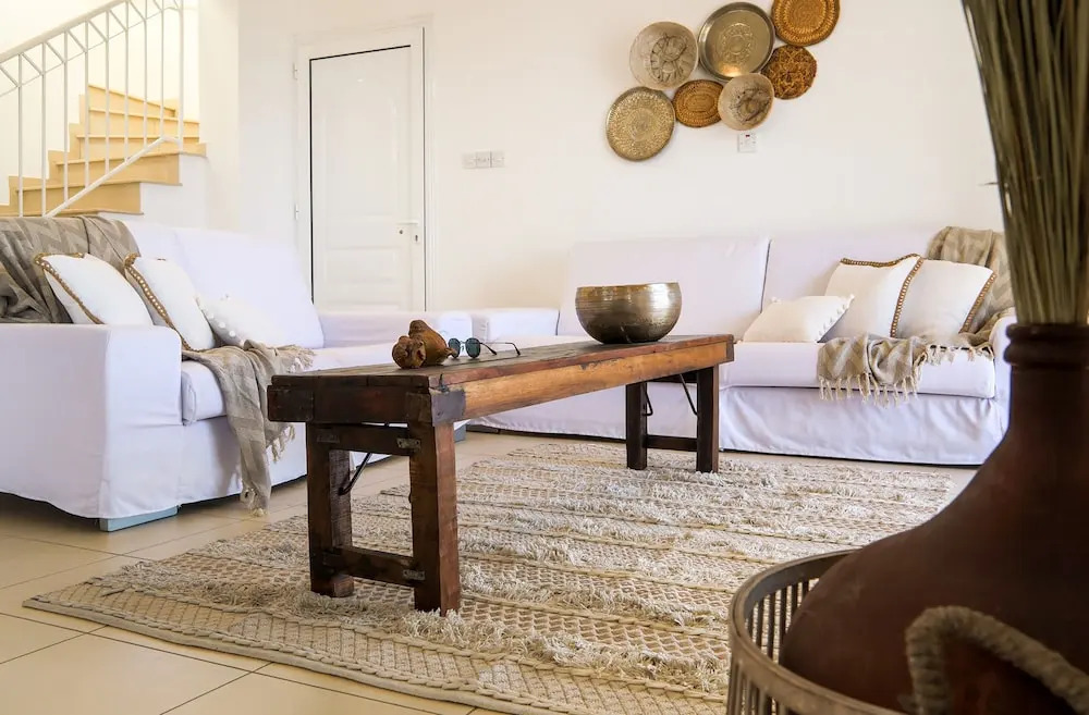 Phaedrus Living: Seaside Luxury Villa Anafi