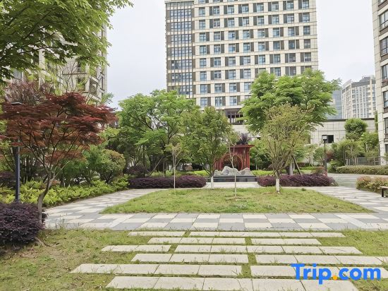 Yushang Hotel (Anshun West Station)