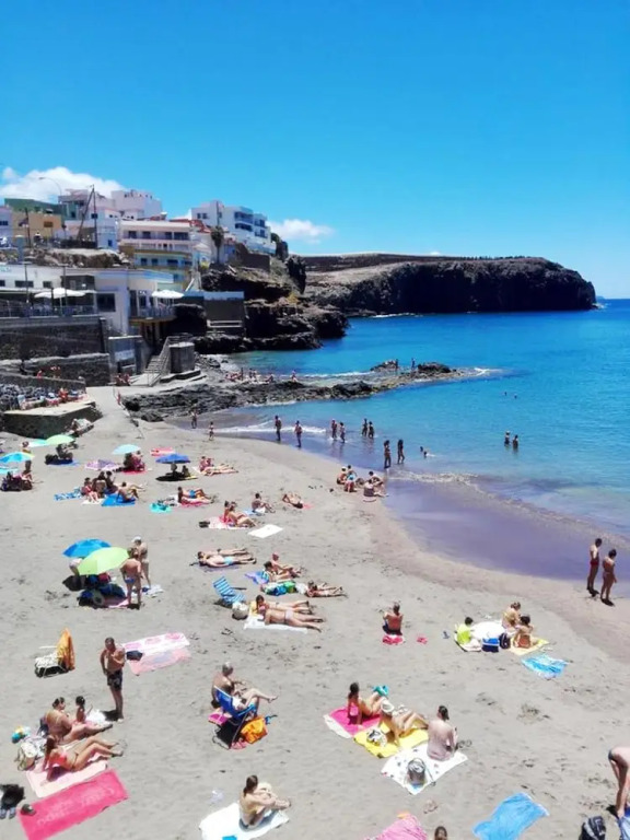 Apartment With 3 Bedrooms in Gáldar, With Wonderful sea View, Terrace and Wifi - 120 m From the Beach