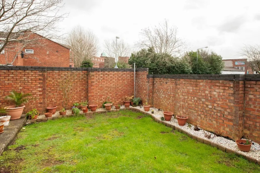 Family House Close to City Centre