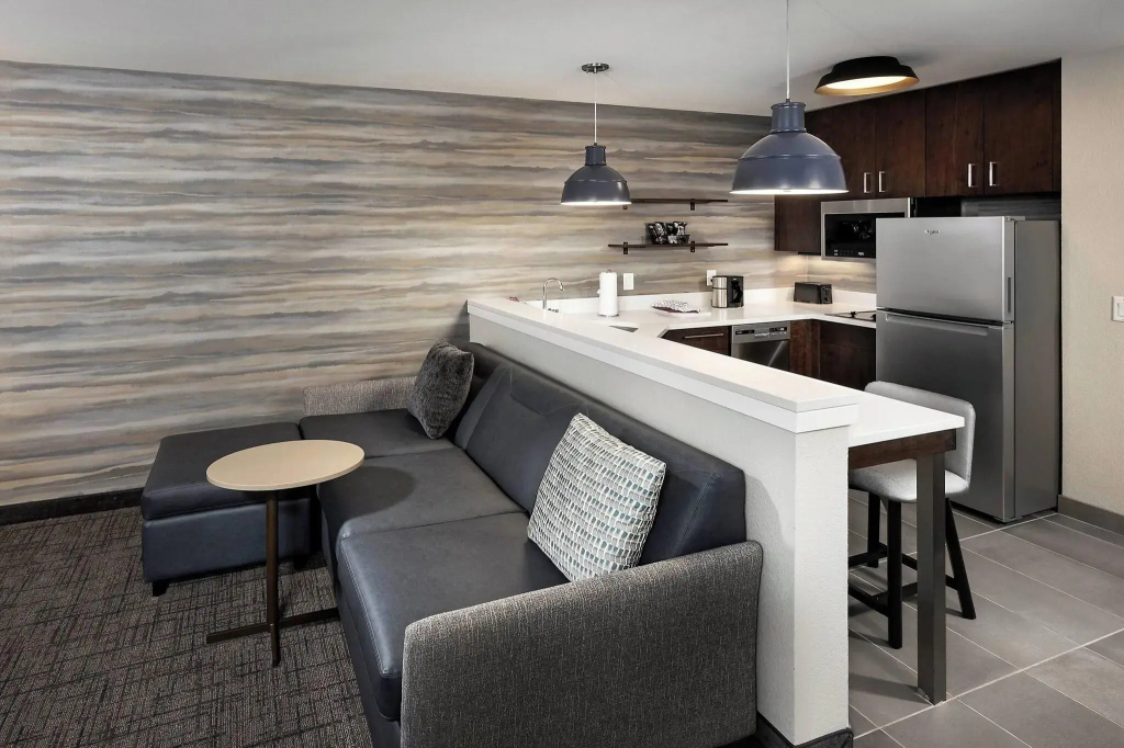 Residence Inn by Marriott Milwaukee Brookfield