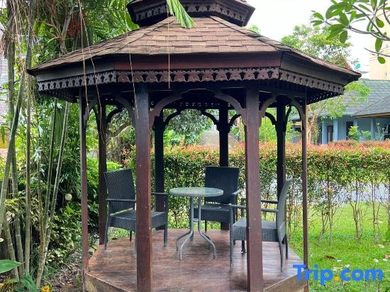 Moubillow Resort
