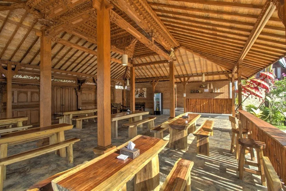 The Klumpu Villa