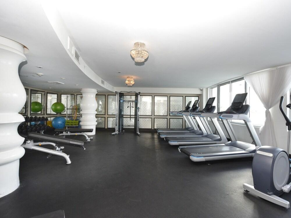 2 BR Mondrian Sleeps 4 - Miami Beach - SLV 9504