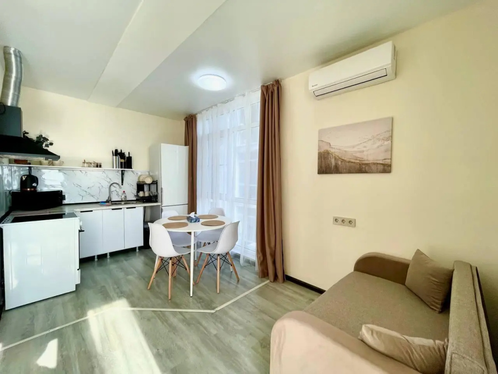 Просторная квартира 60 м² с балконом