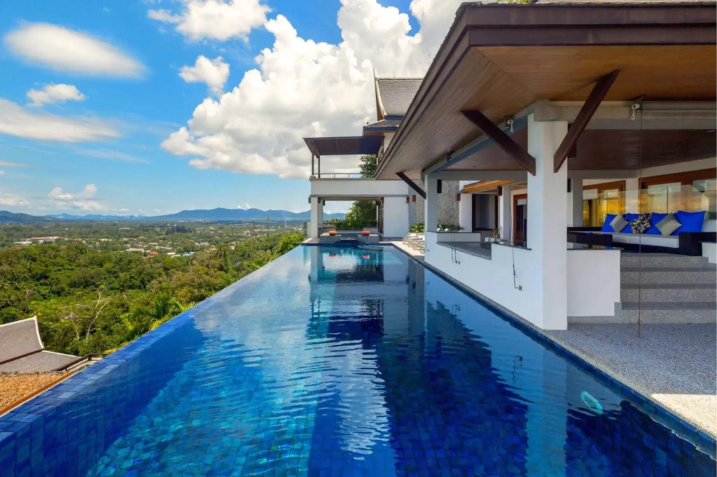 Seaview Villa Yang Som at Surin Beach