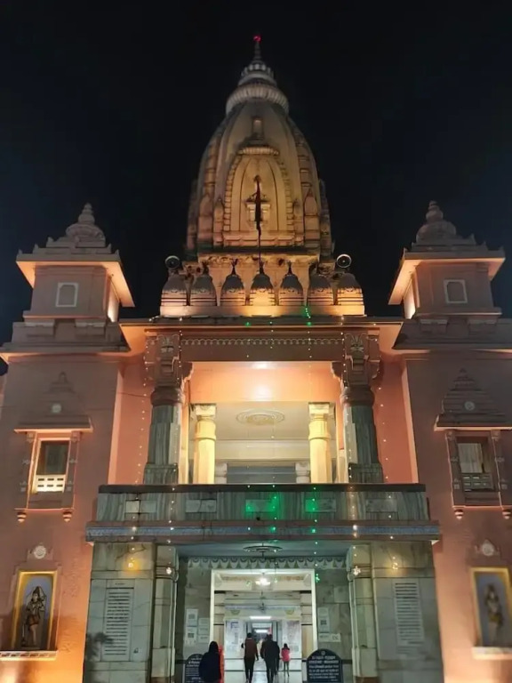 Varuna Palace Near Mandir & Ghats Varanasi