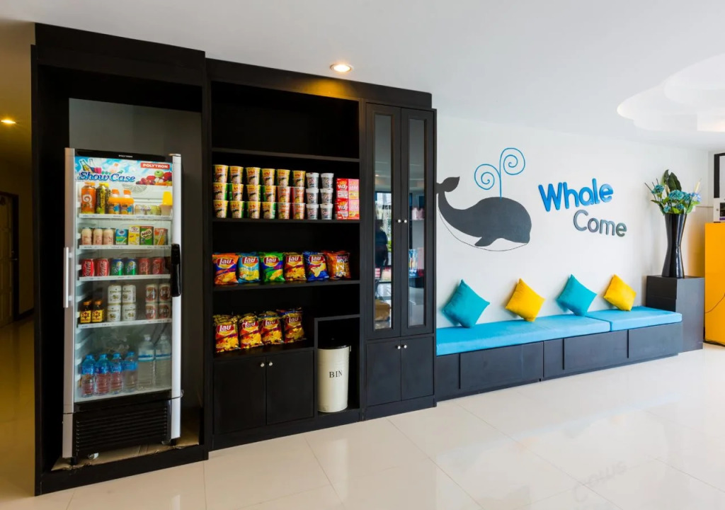 Sleep Whale Hotel