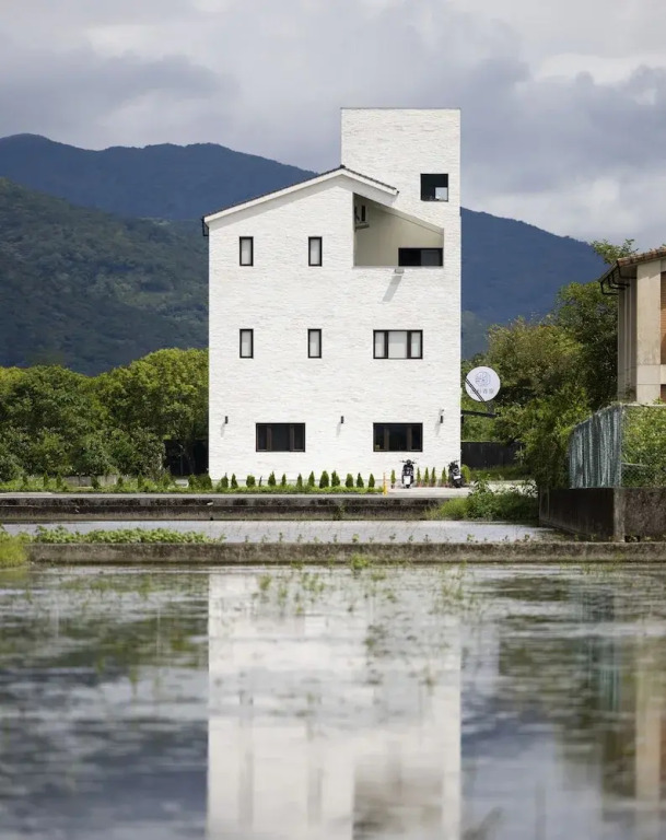 Sasa Youth Hostel