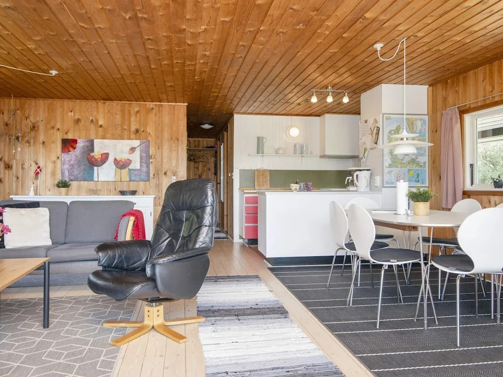 6 person holiday home in Fanø