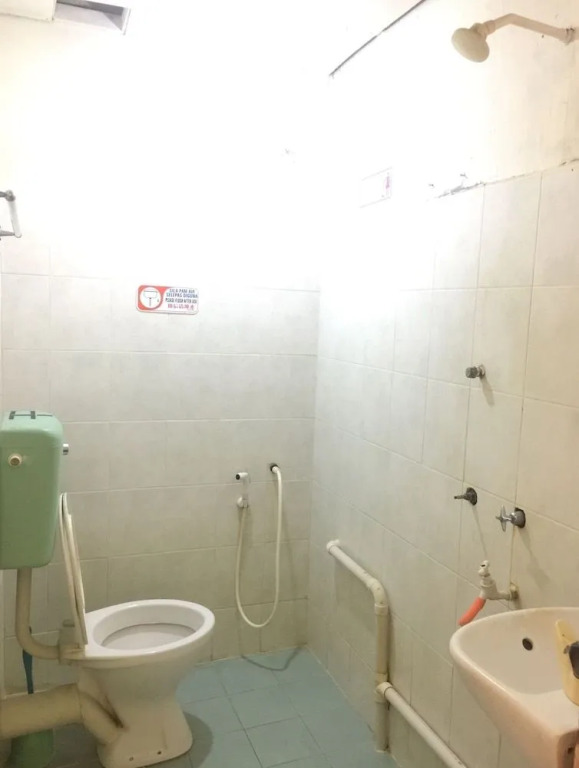 Pesona Backpackers Inn