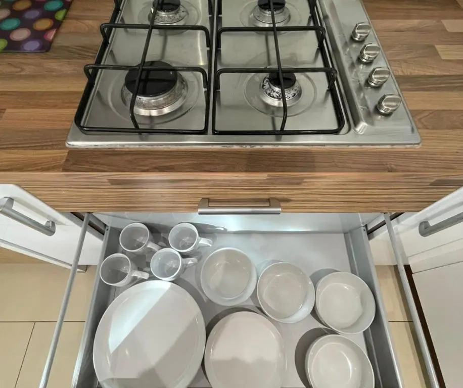 Holiday Home In Cardiff, Sleeps 8