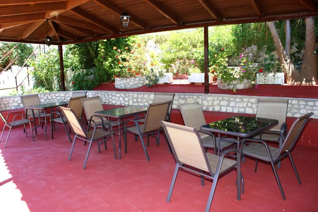 Zante Yliessa