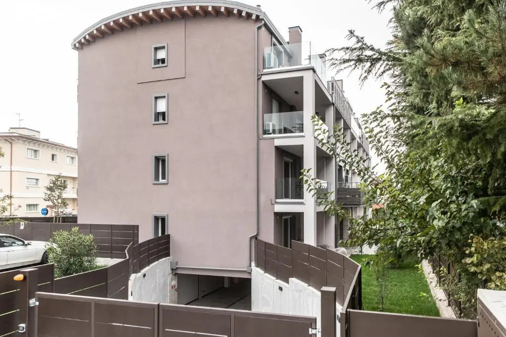 SEI Garda Apartments
