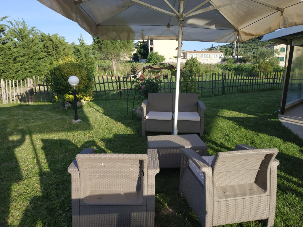 Eleni's Garden & Castello Suites