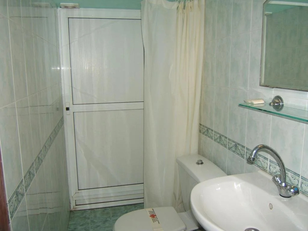 Reginas Guesthouse