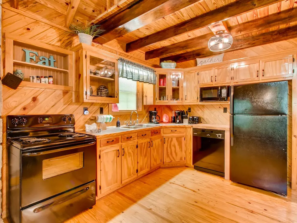 Lake Vista Lodge #248 by Aunt Bug's Cabin Rentals