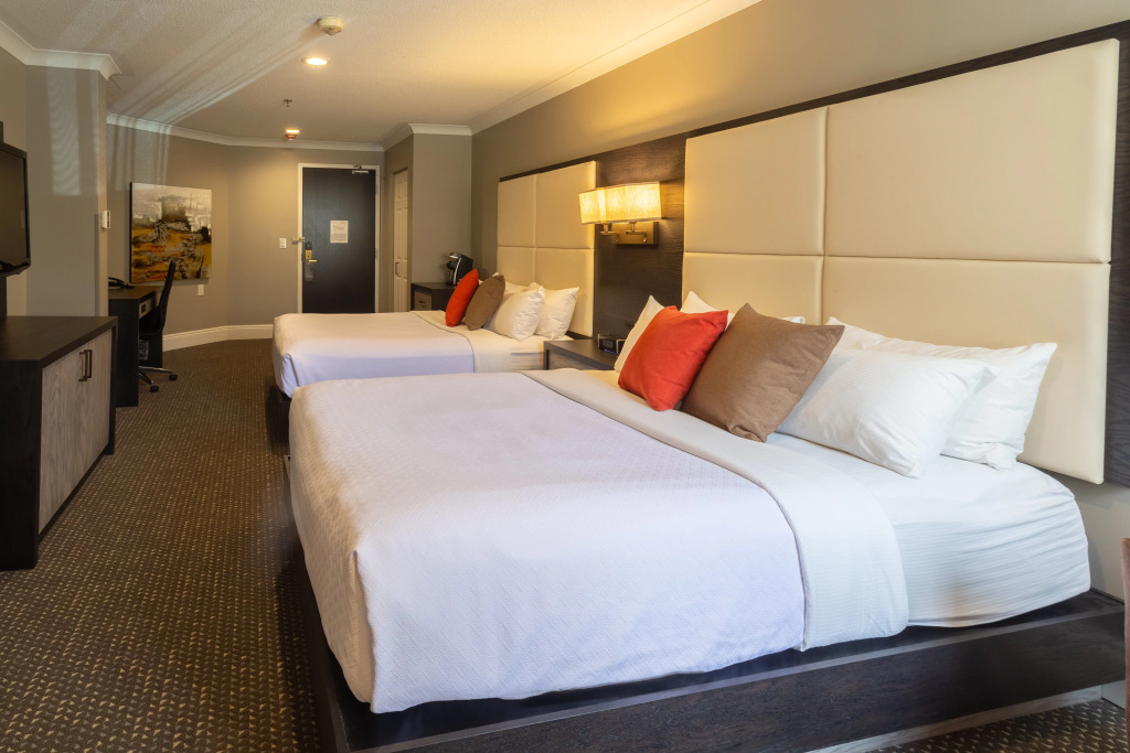 Crowne Plaza Fredericton Lord Beaverbrook by IHG