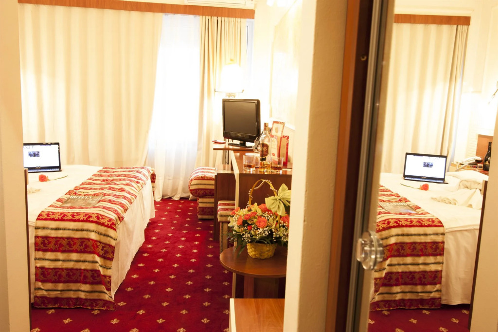 Hotel Prahova Plaza
