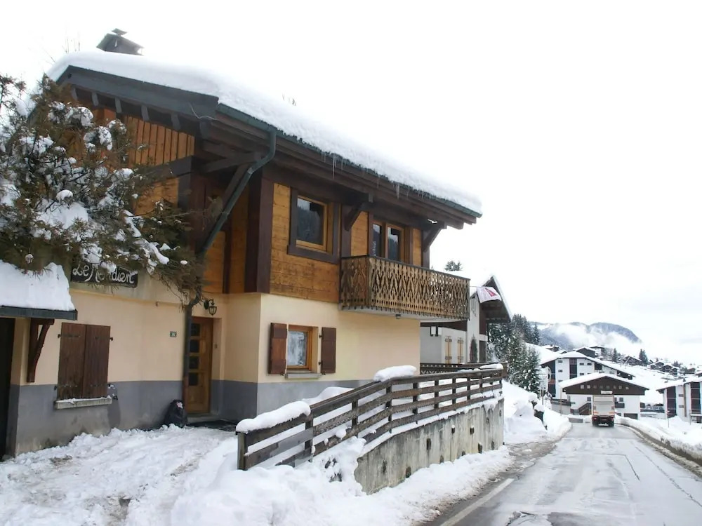 Rental for 14 People in Beautiful ski Area Between Mountains and Nature