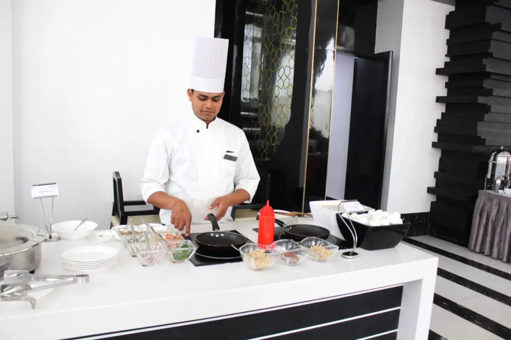 Saura Hotel, Agra - A Club Mahindra Associate