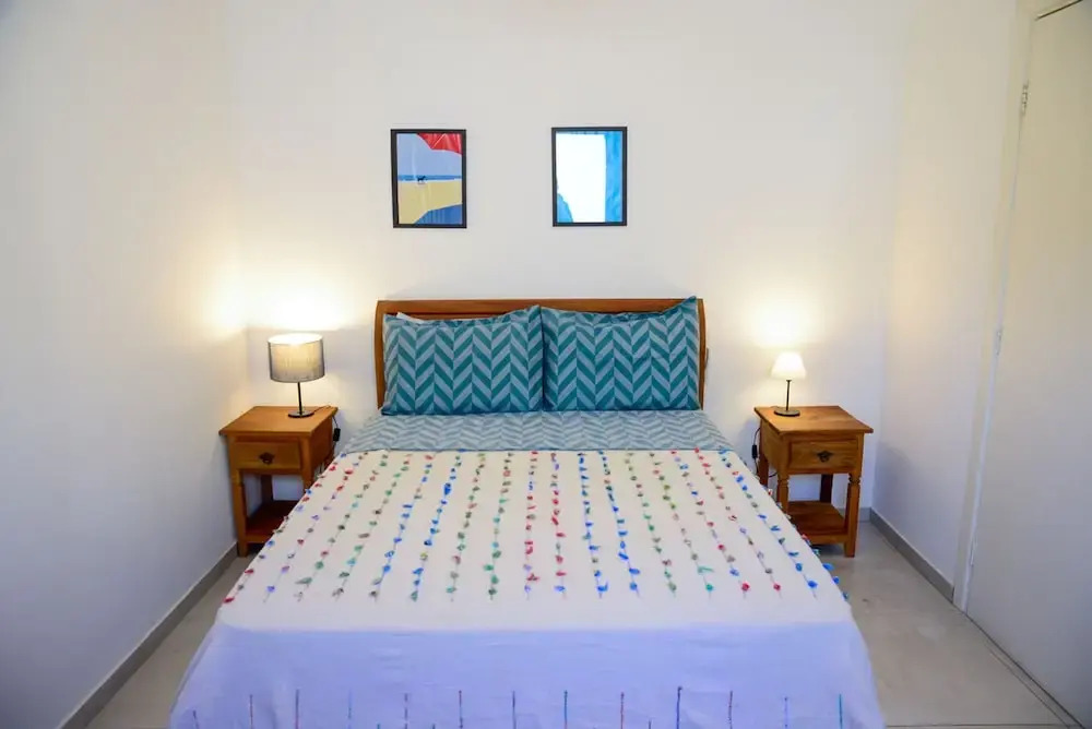 Casa c Piscina a 150m da Praia de Boi Ucanga