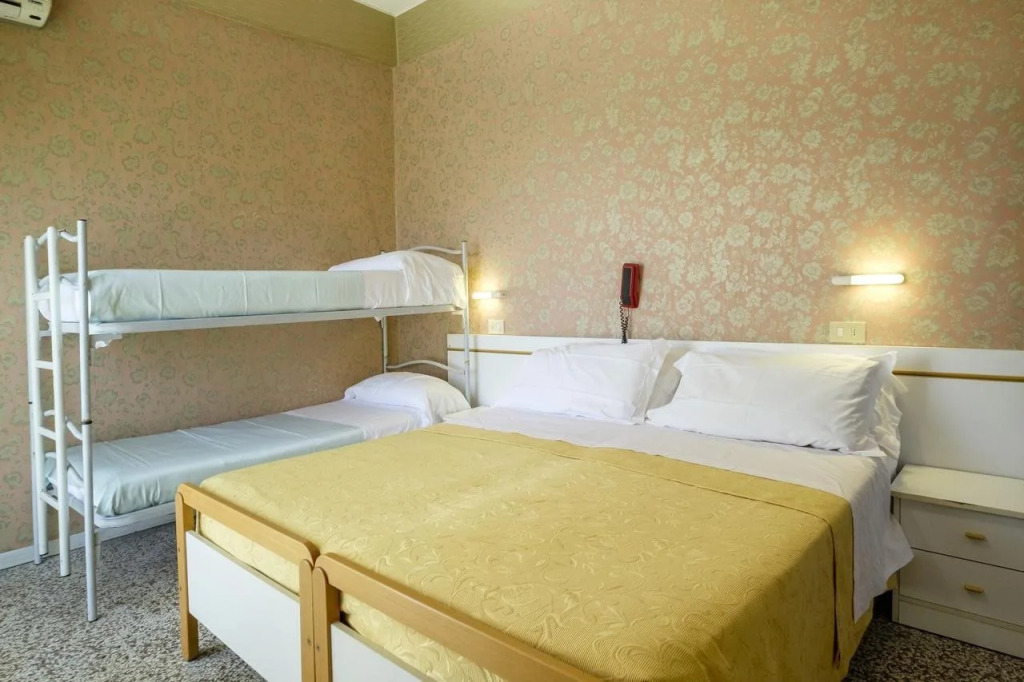 Hotel Giumer