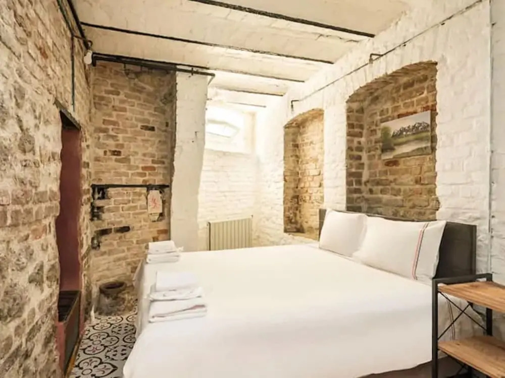 Historic House near Popular Landmarks in Balat