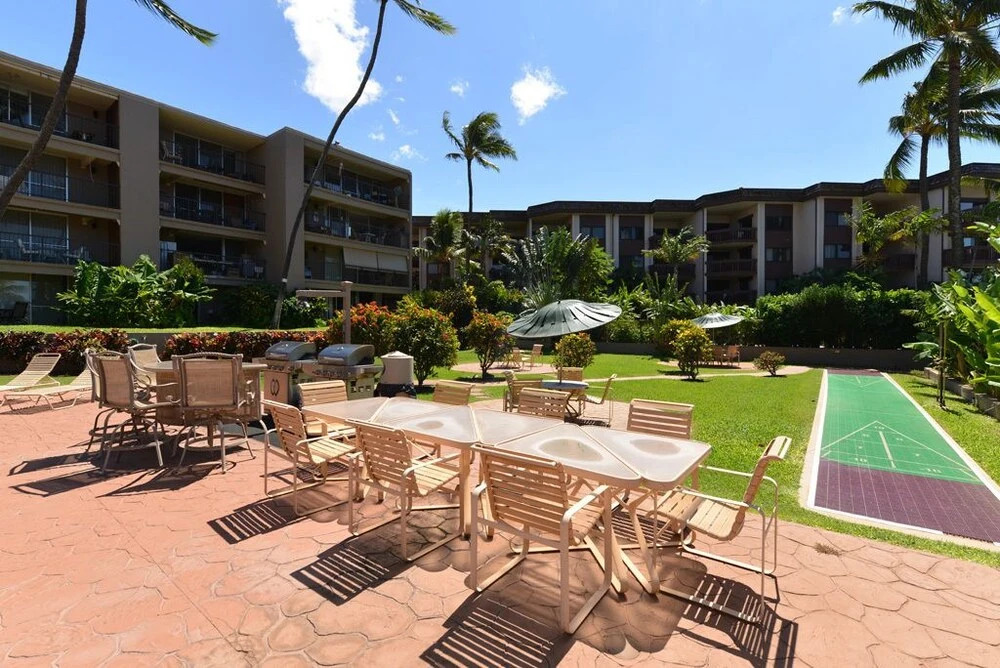 Hale Ono Loa #119 2 Bedrooms 2 Bathrooms Condo by Redawning
