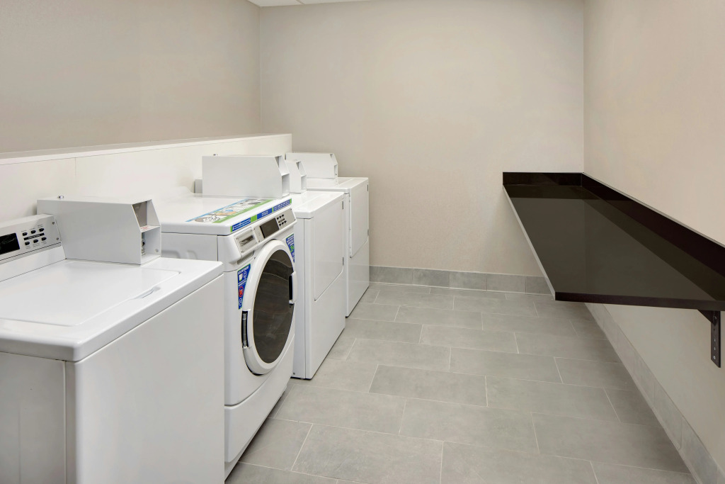 Homewood Suites by Hilton Minneapolis-Mall Of America