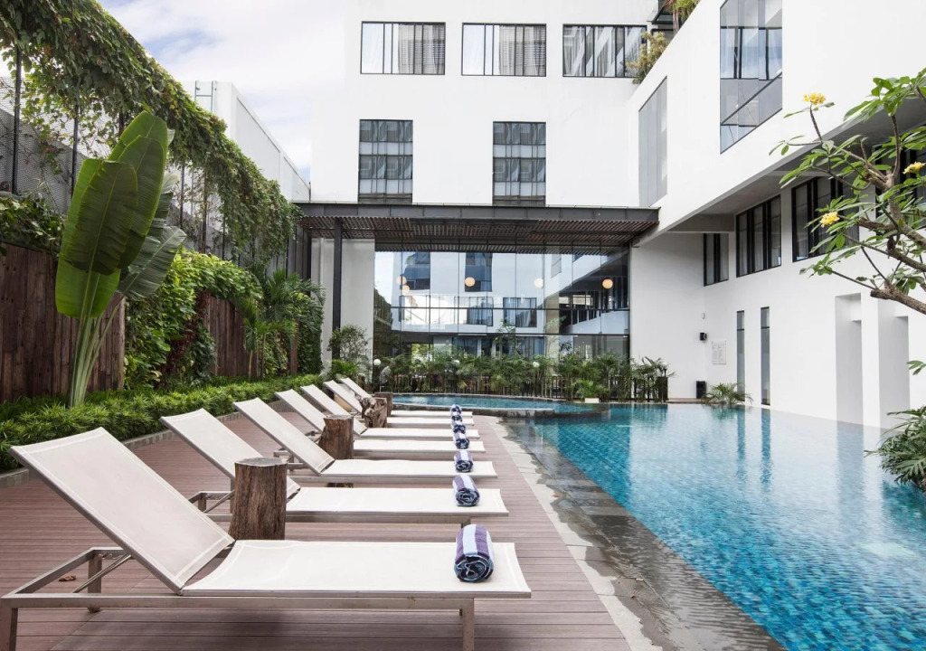 GAIA Cosmo Hotel