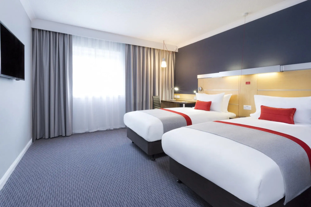 Holiday Inn Express Southampton - M27, J7 by IHG