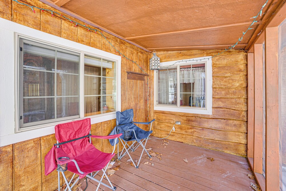 Rifle Lake Cabin! Michigan Outdoor Adventure Pad