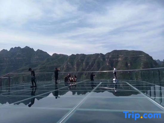 Lvye Xianzong Homestay (Beijing Shidu Scenic Area)