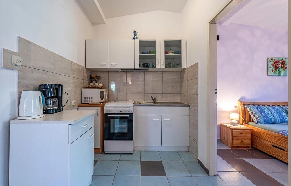 Nice Apartment in Vir With Wifi and 2 Bedrooms