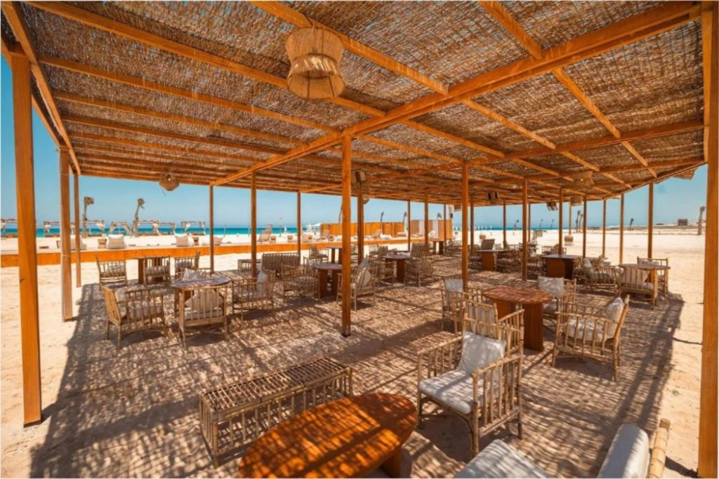 Makai Hotel North Coast by Brassbell