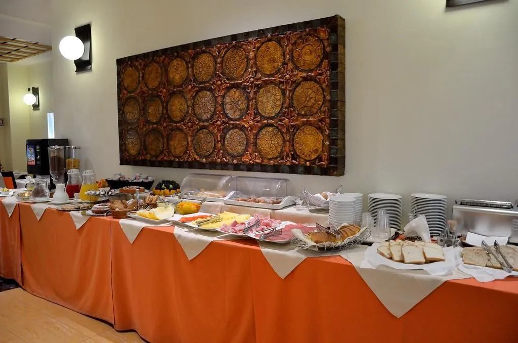 Cerri Hotel