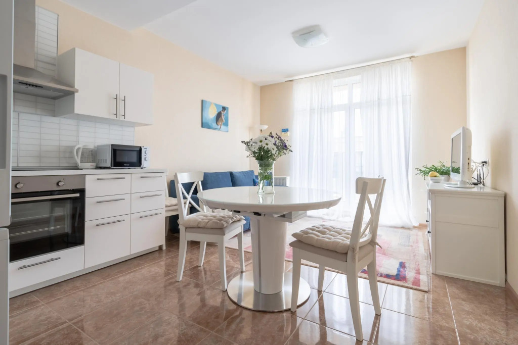 Teplo Apartments (Тепло Апартментс) на Полтавском проезде