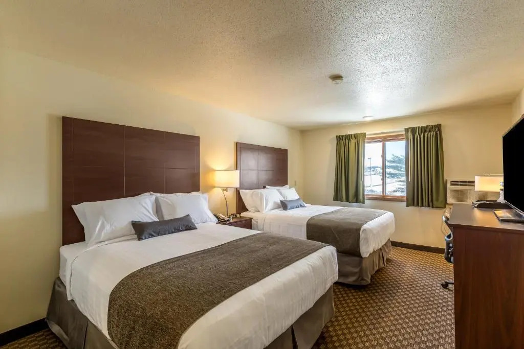 Cobblestone Inn & Suites - Merrill