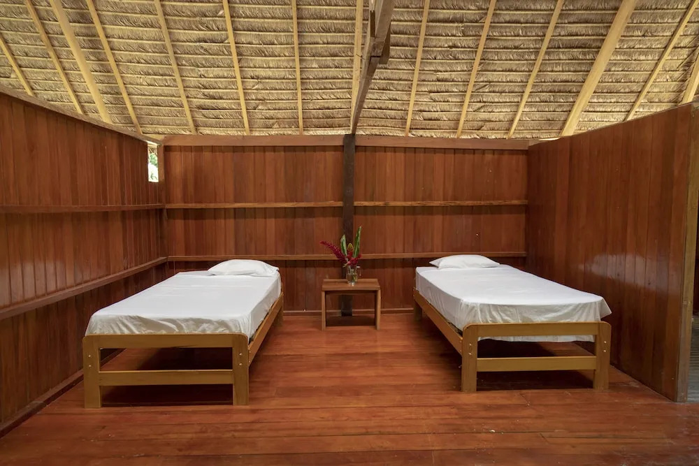 Enashawa Lodge