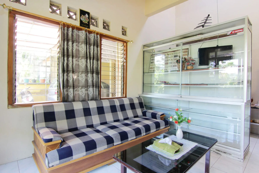 Batik Trinidar Homestay