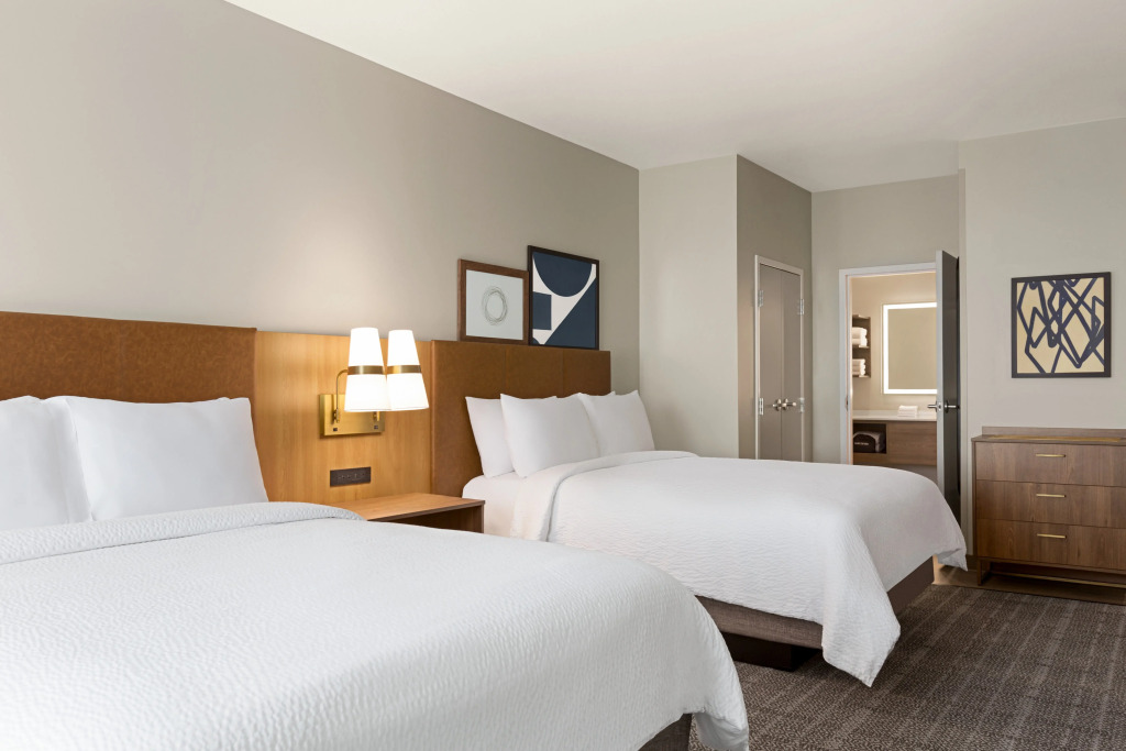 Staybridge Suites Detroit Woodhaven